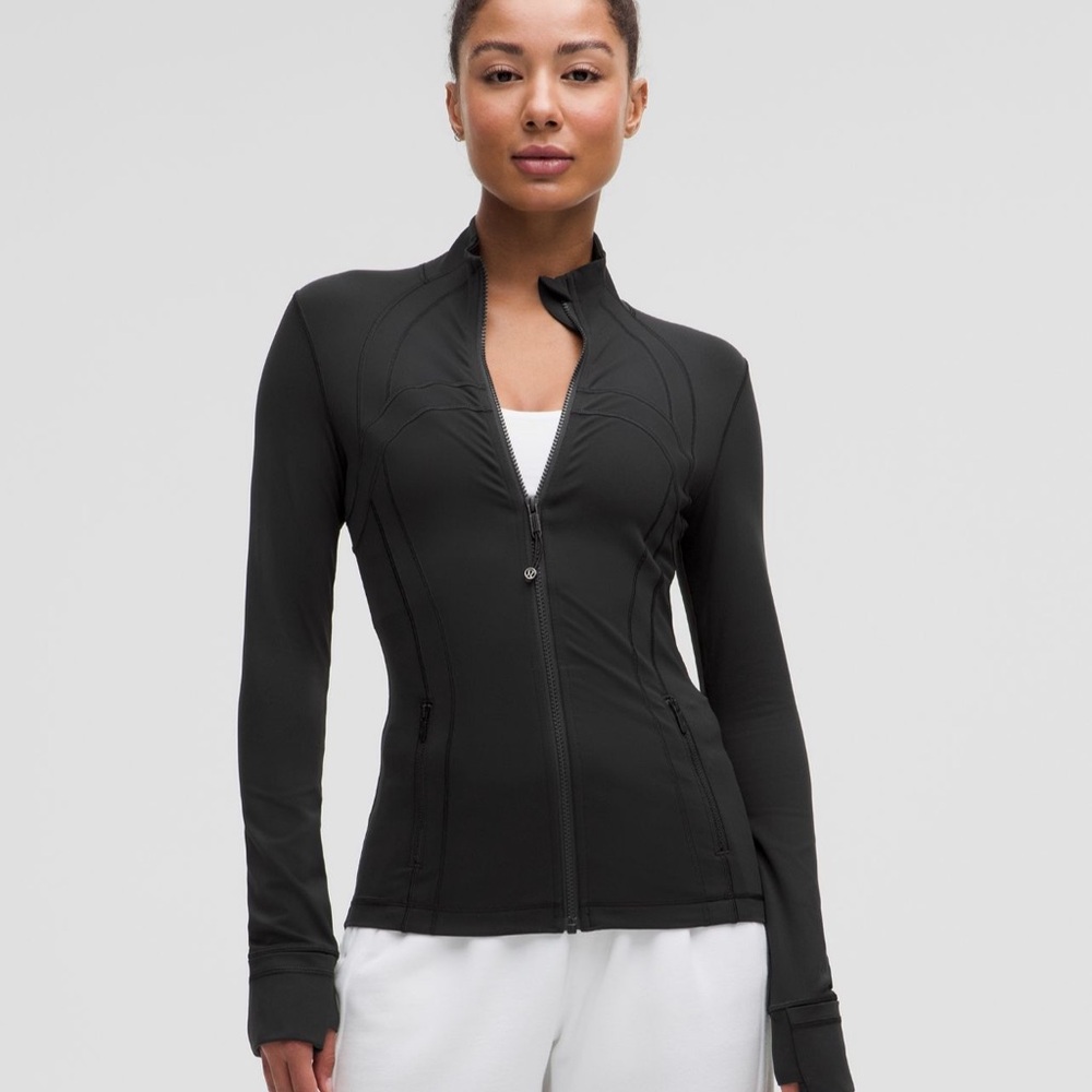 NWT lululemon nulu black define jacket - size 12